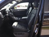 New 2025 Volkswagen Atlas Cross Sport SE image 6