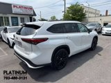 Used 2023 Toyota Highlander XSE image 4