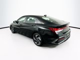 Used 2025 Hyundai Elantra Sport image 5