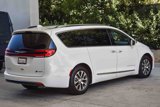 Used 2022 Chrysler Pacifica Pinnacle image 6