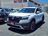 New 2025 Nissan Pathfinder Rock Creek image 3