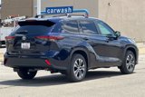 New 2025 Toyota Highlander XLE image 4
