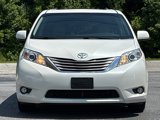 Used 2016 Toyota Sienna XLE Premium image 2