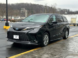 Used 2022 Toyota Sienna XSE image 6