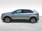 Used 2024 Ford Edge Titanium image 3