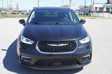 Used 2023 Chrysler Pacifica Touring-L image 2