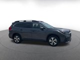 Used 2024 Subaru Ascent Premium w/ Convenience Package image 2