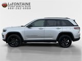 Used 2024 Jeep Grand Cherokee Altitude image 4