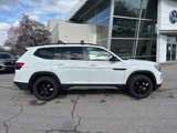 New 2025 Volkswagen Atlas Peak Edition SE image 4
