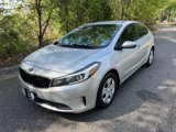 Used 2017 Kia Forte LX w/ LX Popular Package image 2
