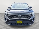 New 2025 Volkswagen Atlas SEL image 3