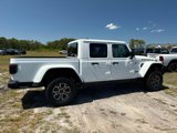 New 2025 Jeep Gladiator Mojave image 3