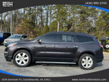 Used 2017 Chevrolet Traverse LT w/ Style and Technology Package image 2