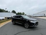Used 2019 Mitsubishi Outlander AWD image 2