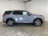 New 2025 Nissan Pathfinder Platinum image 2