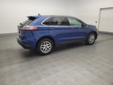 Used 2022 Ford Edge SEL image 3