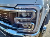 New 2025 Ford F350 4x4 Crew Cab DRW Super Duty image 6