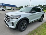 New 2025 Ford Explorer Active image 2