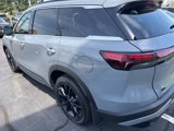 New 2025 INFINITI QX60 Luxe image 3