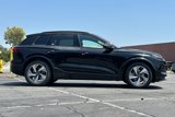 New 2025 Audi Q6 e-tron Prestige image 3