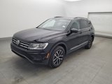 Used 2021 Volkswagen Tiguan SE w/ Panoramic Sunroof Package image 2