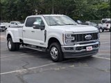 New 2025 Ford F350 Lariat image 3