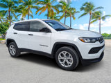 Used 2024 Jeep Compass Sport image 2
