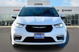 Used 2023 Chrysler Pacifica Touring-L image 5
