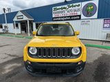Used 2017 Jeep Renegade Latitude w/ Cold Weather Group image 2
