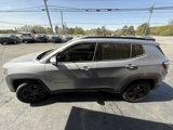 Used 2018 Jeep Compass Latitude w/ Popular Equipment Group image 5