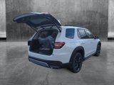 New 2025 Honda Pilot Touring image 2