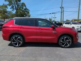 New 2025 Mitsubishi Outlander SEL image 3