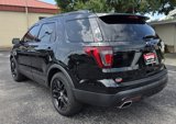Used 2017 Ford Explorer Sport image 3