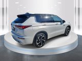 New 2025 Mitsubishi Outlander SEL image 4