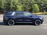 New 2025 Kia Carnival image 2