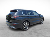 New 2025 Mitsubishi Outlander SE image 4