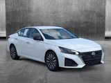 Used 2025 Nissan Altima 2.5 SV image 3