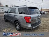 Used 2023 Ford Expedition XLT image 5