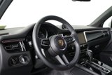 Used 2025 Porsche Macan image 4