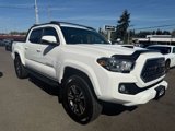 Used 2019 Toyota Tacoma TRD Sport w/ Technology Package image 4