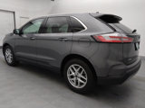 Used 2023 Ford Edge SEL image 3