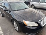 Used 2013 Chrysler 200 LX image 4