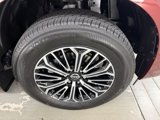 New 2025 Nissan Armada SL w/ Captain's Chari Seat Package image 4
