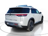 New 2025 Nissan Pathfinder Platinum w/ Cargo Package image 4