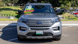 Used 2023 Ford Explorer Limited image 2