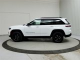 New 2025 Jeep Grand Cherokee Altitude image 5