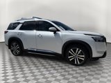 New 2025 Nissan Pathfinder Platinum w/ Lighting Package (N93) image 2