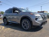 New 2026 Nissan Rogue Platinum image 4
