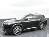 New 2025 Nissan Pathfinder Platinum image 2