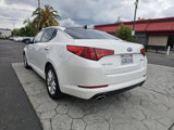 Used 2011 Kia Optima EX w/ Premium Pkg image 6